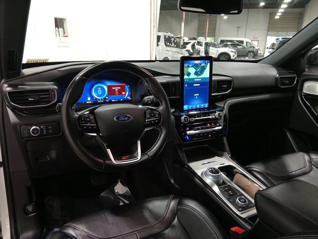 Used 2021 Ford Explorer ST w/ Equipment Group 401A AWD/4WD image 16