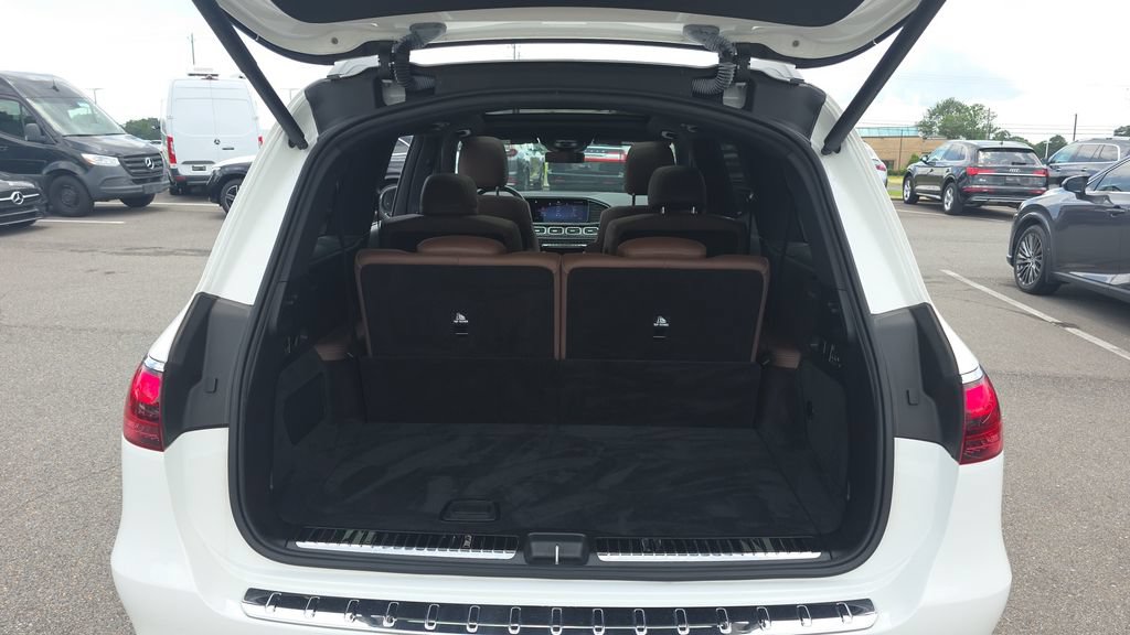 Certified 2024 Mercedes-Benz GLS 450 4MATIC image 9
