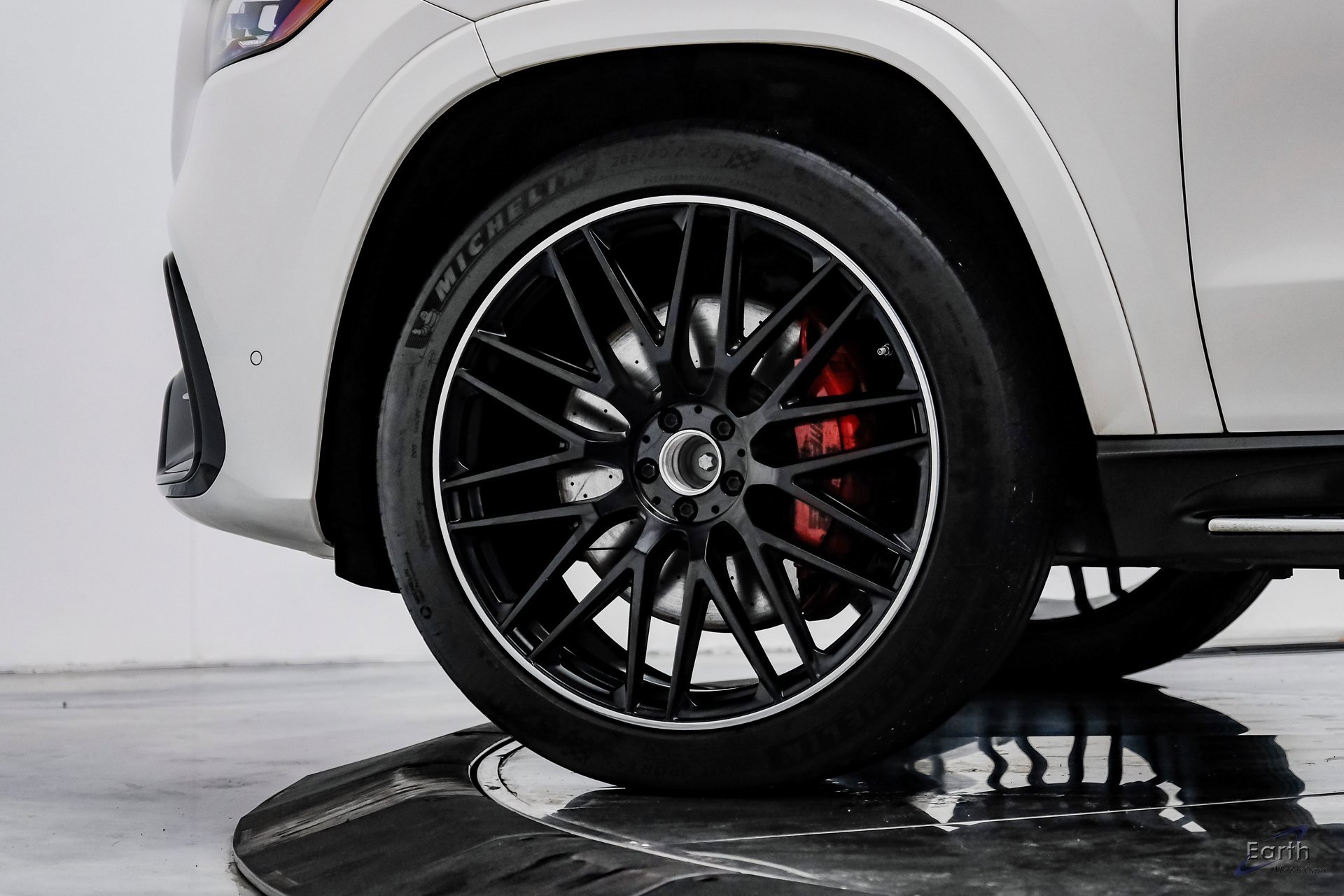 Used 2022 Mercedes-Benz GLS 63 AMG 4MATIC w/ Warmth & Comfort Package image 94