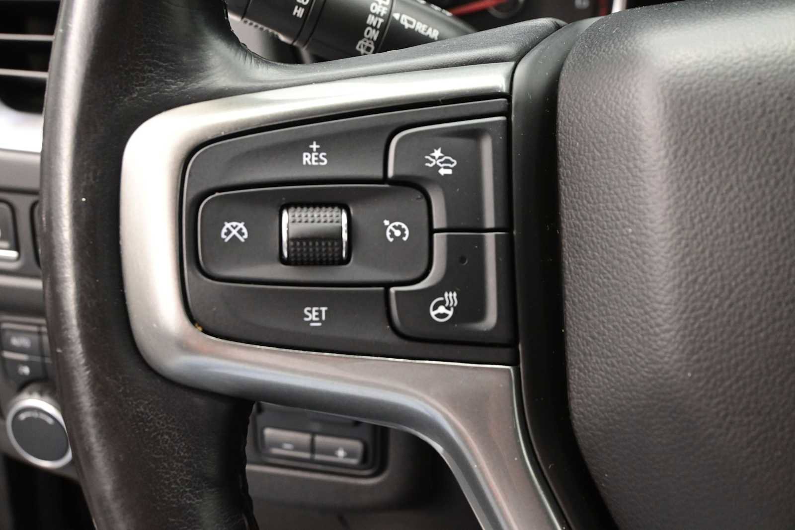 Used 2021 Chevrolet Tahoe Premier w/ Premium Package AWD/4WD image 21