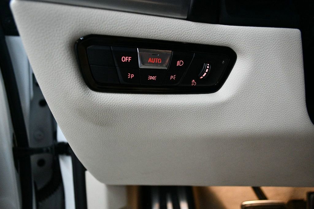 Used 2021 BMW 840i Gran Coupe w/ M Sport Package image 62