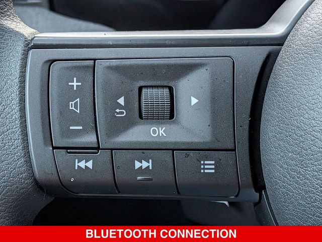 Certified 2025 Nissan Kicks SV AWD/4WD image 19