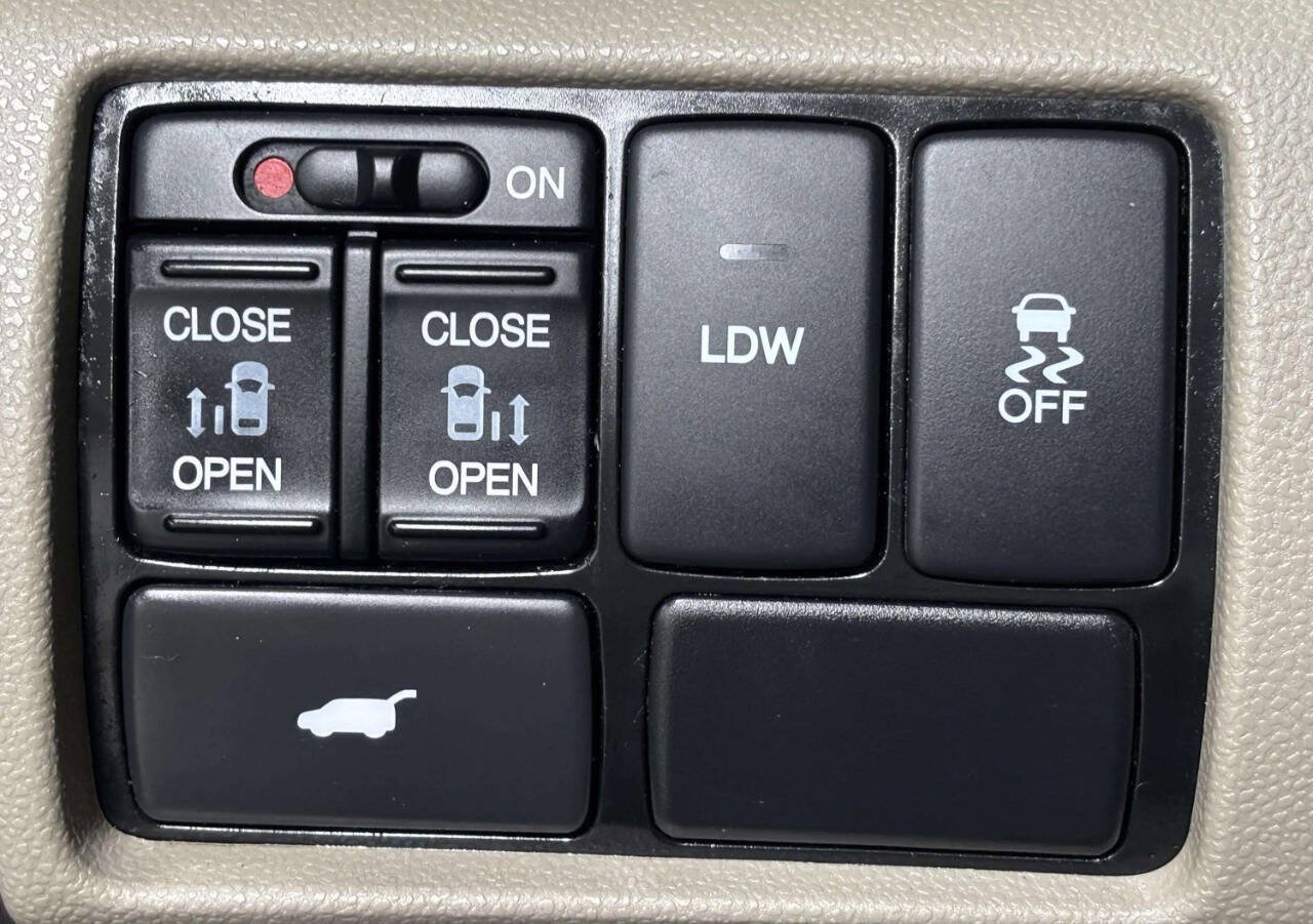 Used 2016 Honda Odyssey EX-L image 29