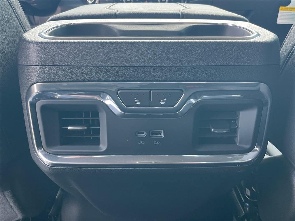 New 2026 Chevrolet Silverado 2500 LTZ w/ LTZ Premium Package AWD/4WD image 25