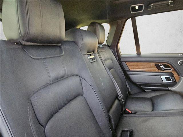 Used 2018 Land Rover Range Rover HSE AWD/4WD image 18
