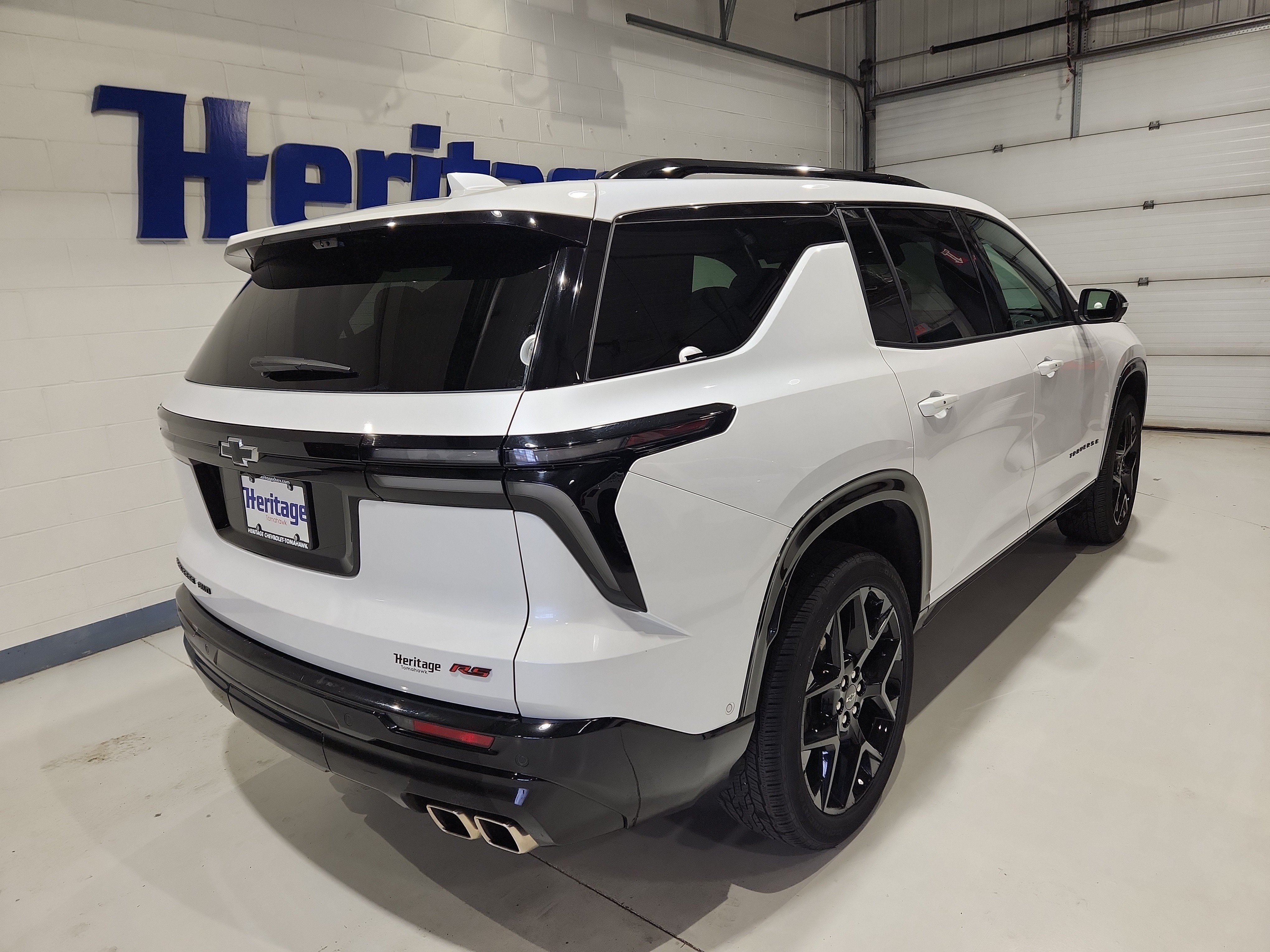 Certified 2024 Chevrolet Traverse RS w/ LPO, Floor Liner Package AWD/4WD image 31
