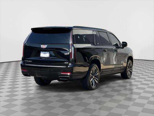 Used 2025 Cadillac Escalade ESV Sport AWD/4WD image 7