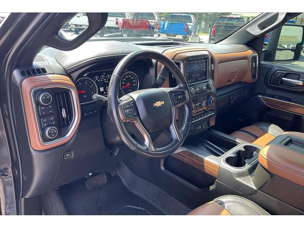 Used 2021 Chevrolet Silverado 3500 High Country w/ Z71 Off-Road Package AWD/4WD image 16