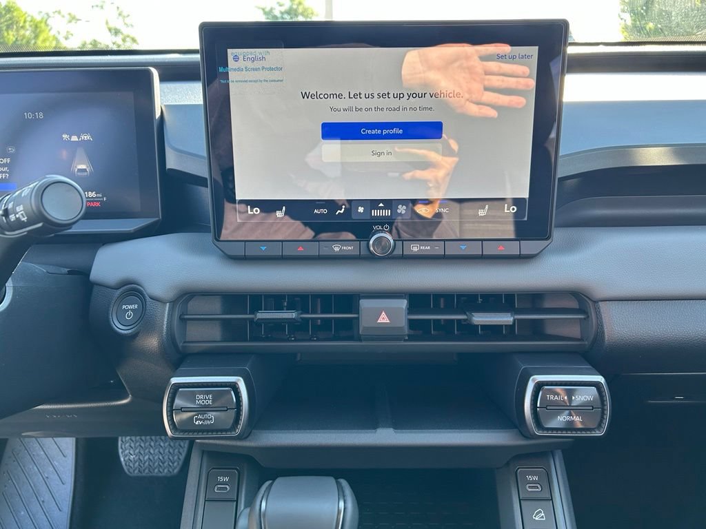 Used 2026 Toyota RAV4 SE AWD/4WD image 17