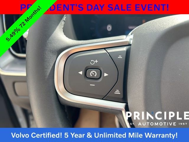 Certified 2025 Volvo XC60 T8 Core image 21