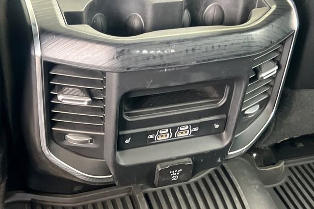 Used 2024 RAM 3500 Laramie w/ Sport Appearance Package AWD/4WD image 15
