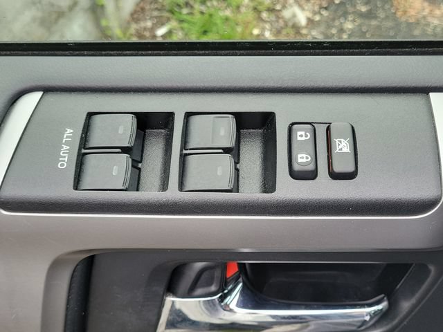 Used 2020 Toyota 4Runner SR5 Premium w/ Moonroof Package AWD/4WD image 17