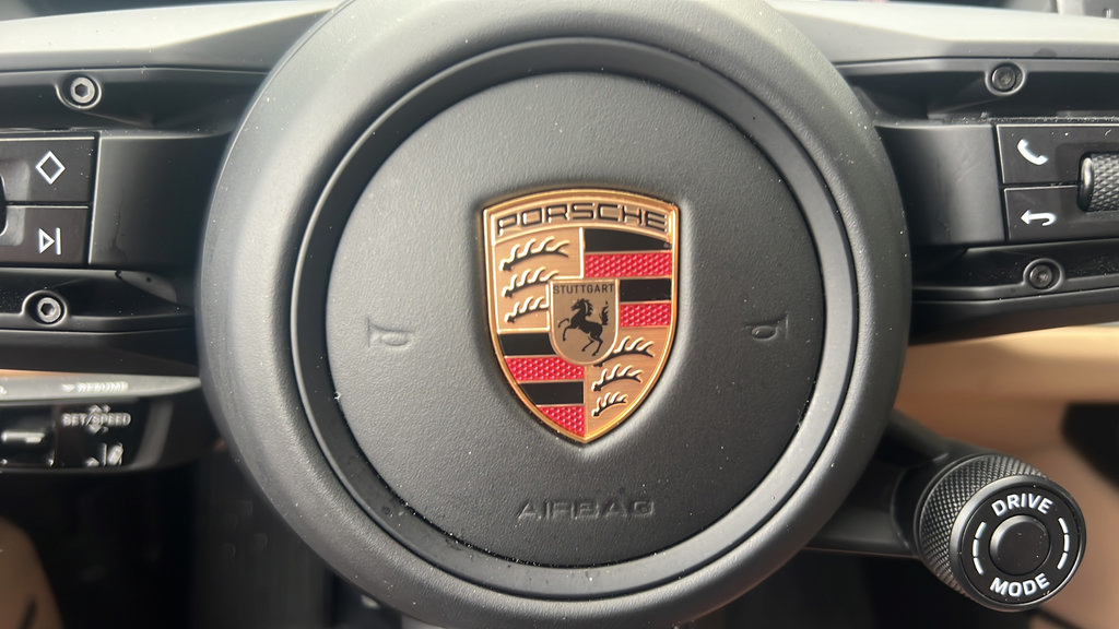 Certified 2025 Porsche Cayenne E-Hybrid AWD/4WD image 36