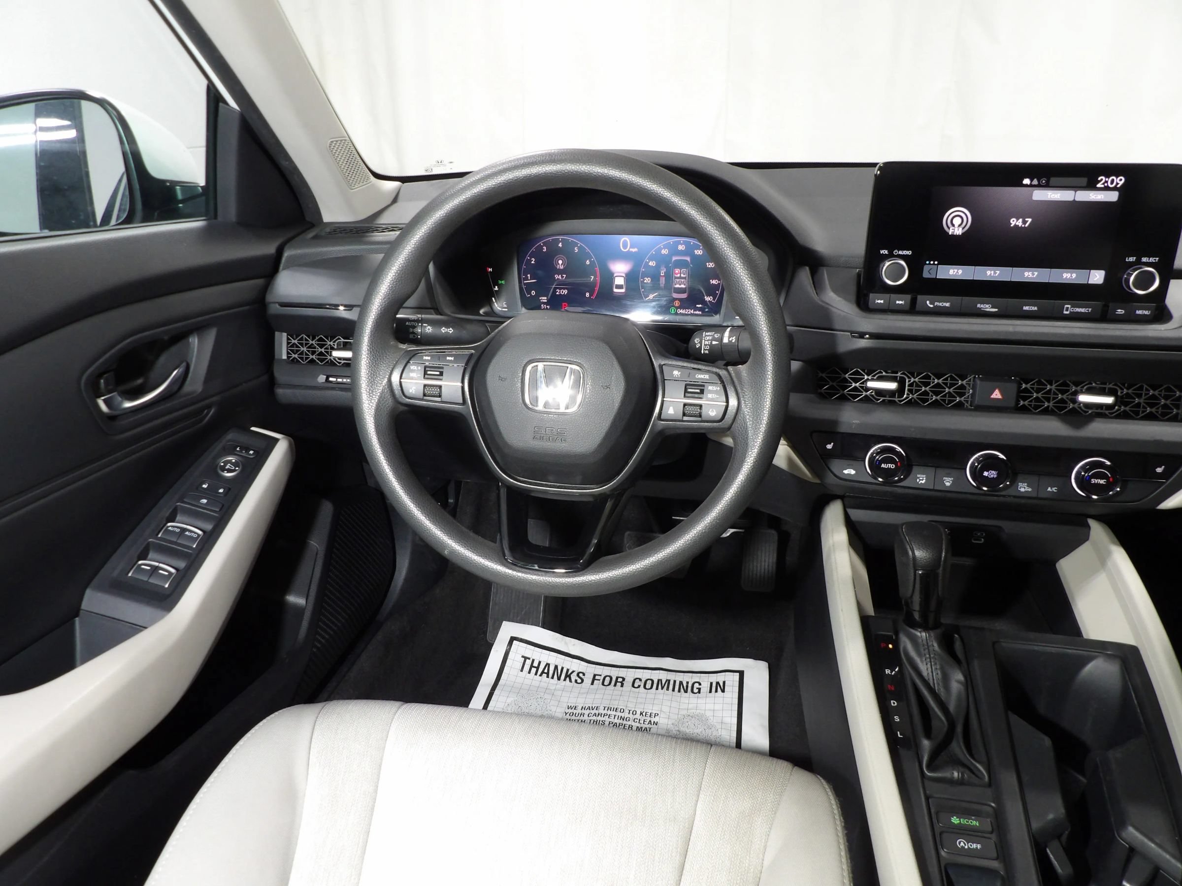 Used 2023 Honda Accord EX image 14