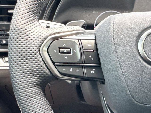 New 2026 Lexus TX 500h AWD image 28