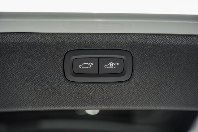 New 2026 Volvo XC90 B6 Ultra w/ Protection Package Premier image 10