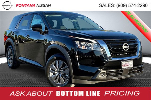 New 2025 Nissan Pathfinder S image 1
