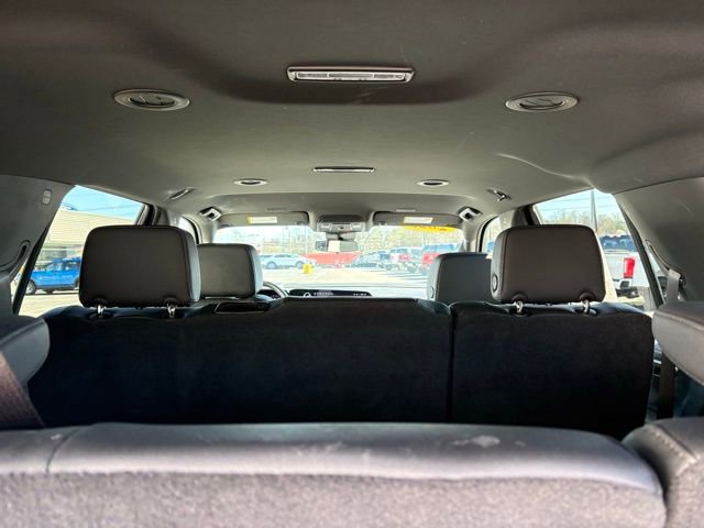 Used 2025 Chevrolet Tahoe LT AWD/4WD image 33
