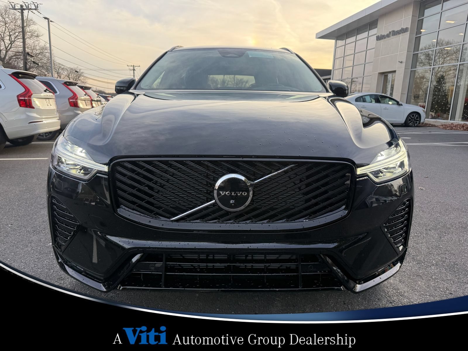 Used 2026 Volvo XC60 B5 Ultra w/ Protection Package Premier AWD/4WD image 3
