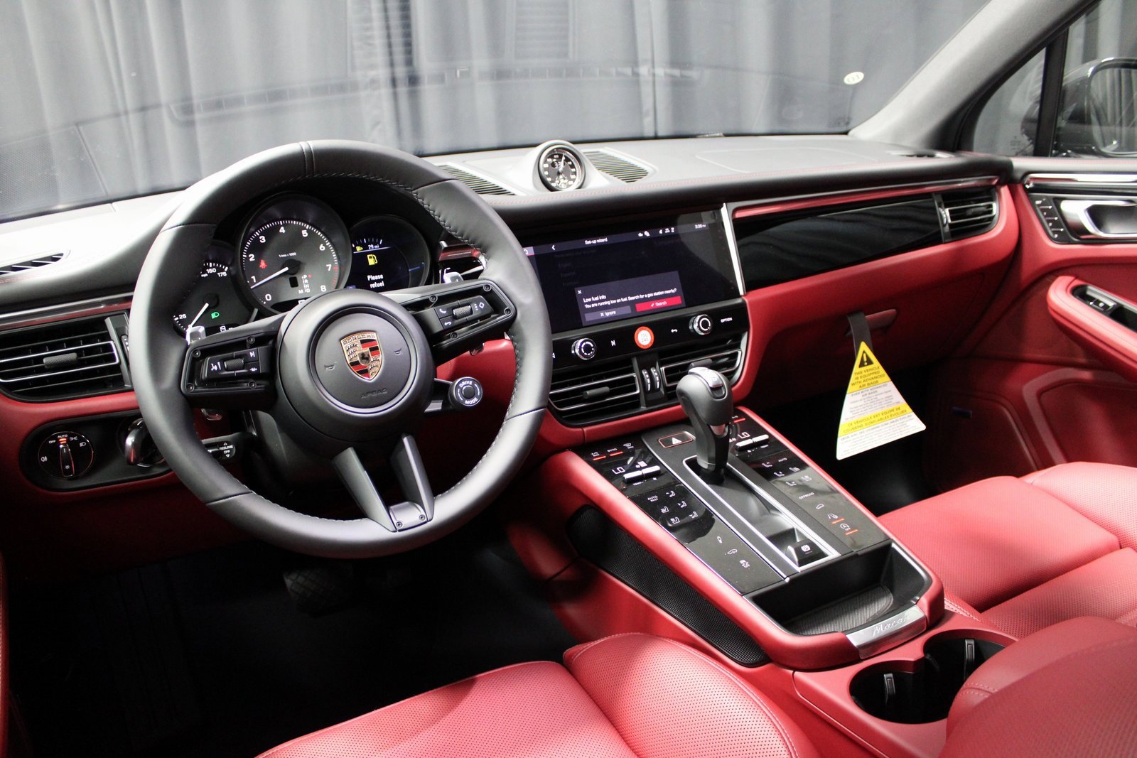 New 2025 Porsche Macan S image 4