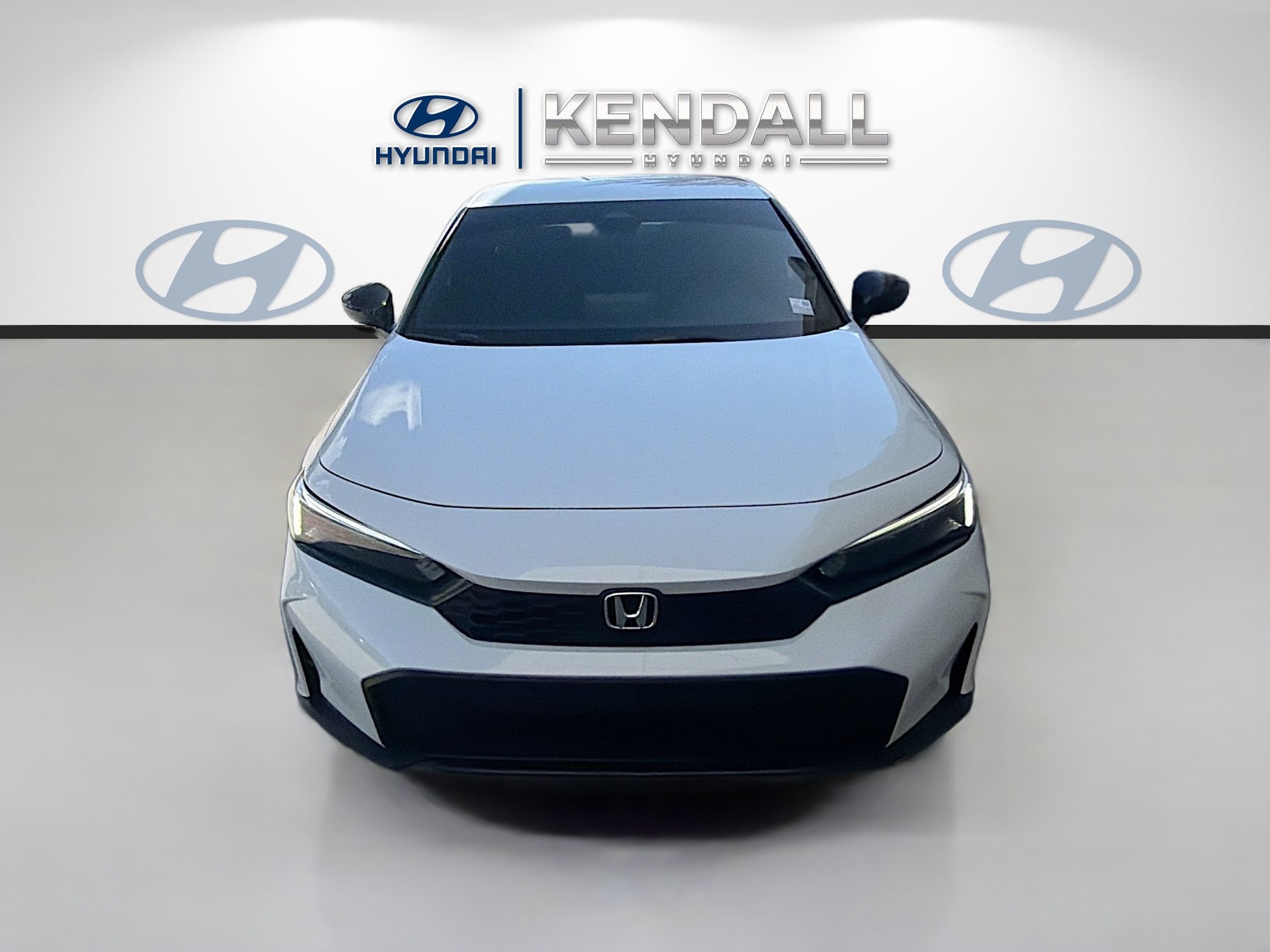 Used 2025 Honda Civic Sport image 2