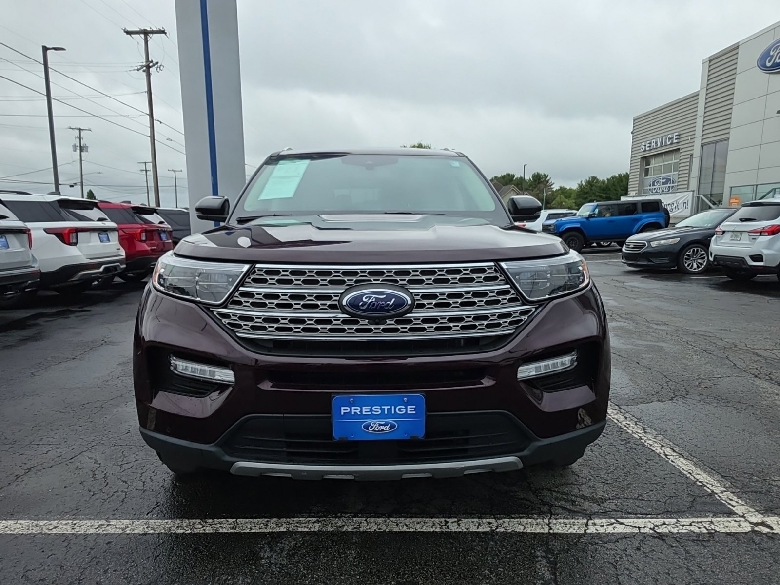 Used 2022 Ford Explorer Limited w/ Limited Technology Package AWD/4WD image 12