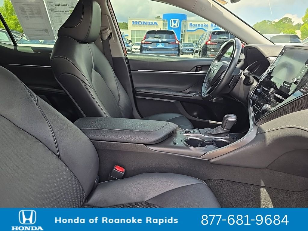 Used 2024 Toyota Camry XSE FWD image 21
