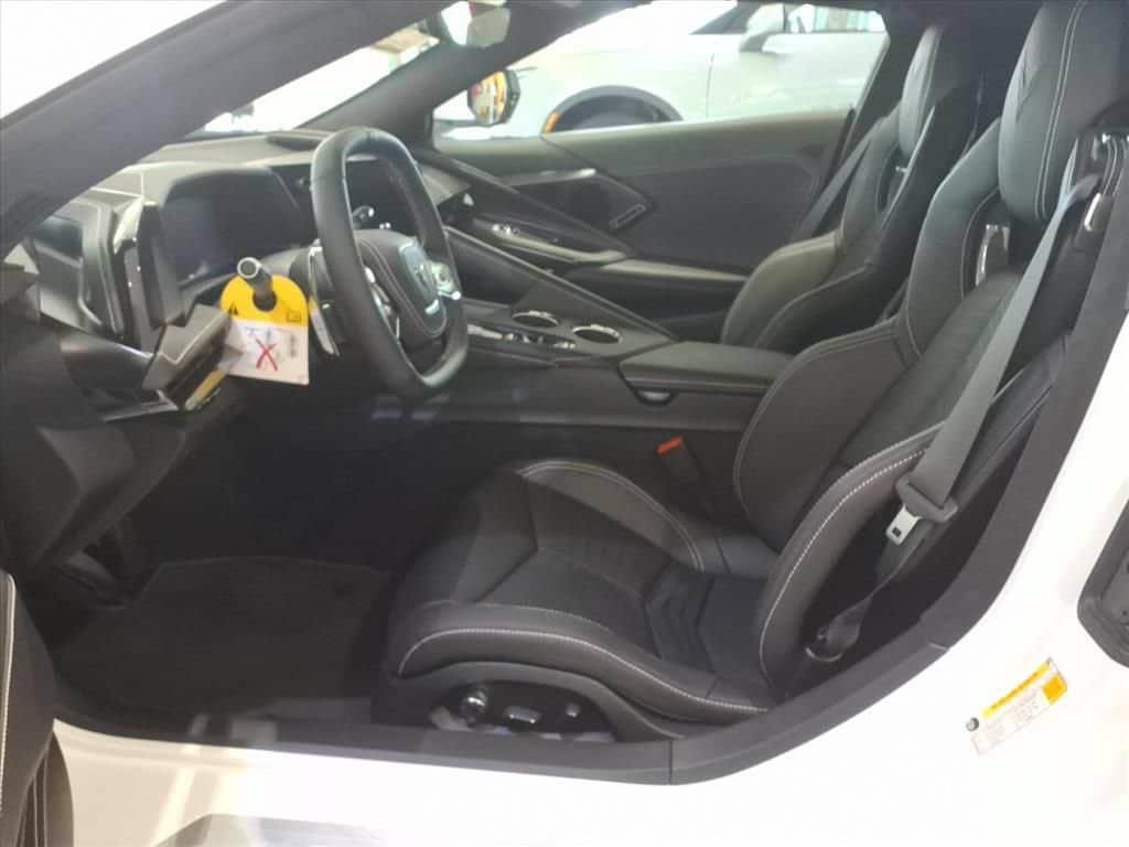 New 2027 Chevrolet Corvette Grand Sport w/ Z52 Sport Performance Package RWD image 16