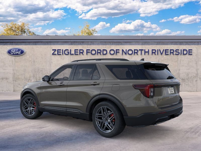 New 2026 Ford Explorer ST-Line w/ ST-Line Street Pack AWD/4WD image 4