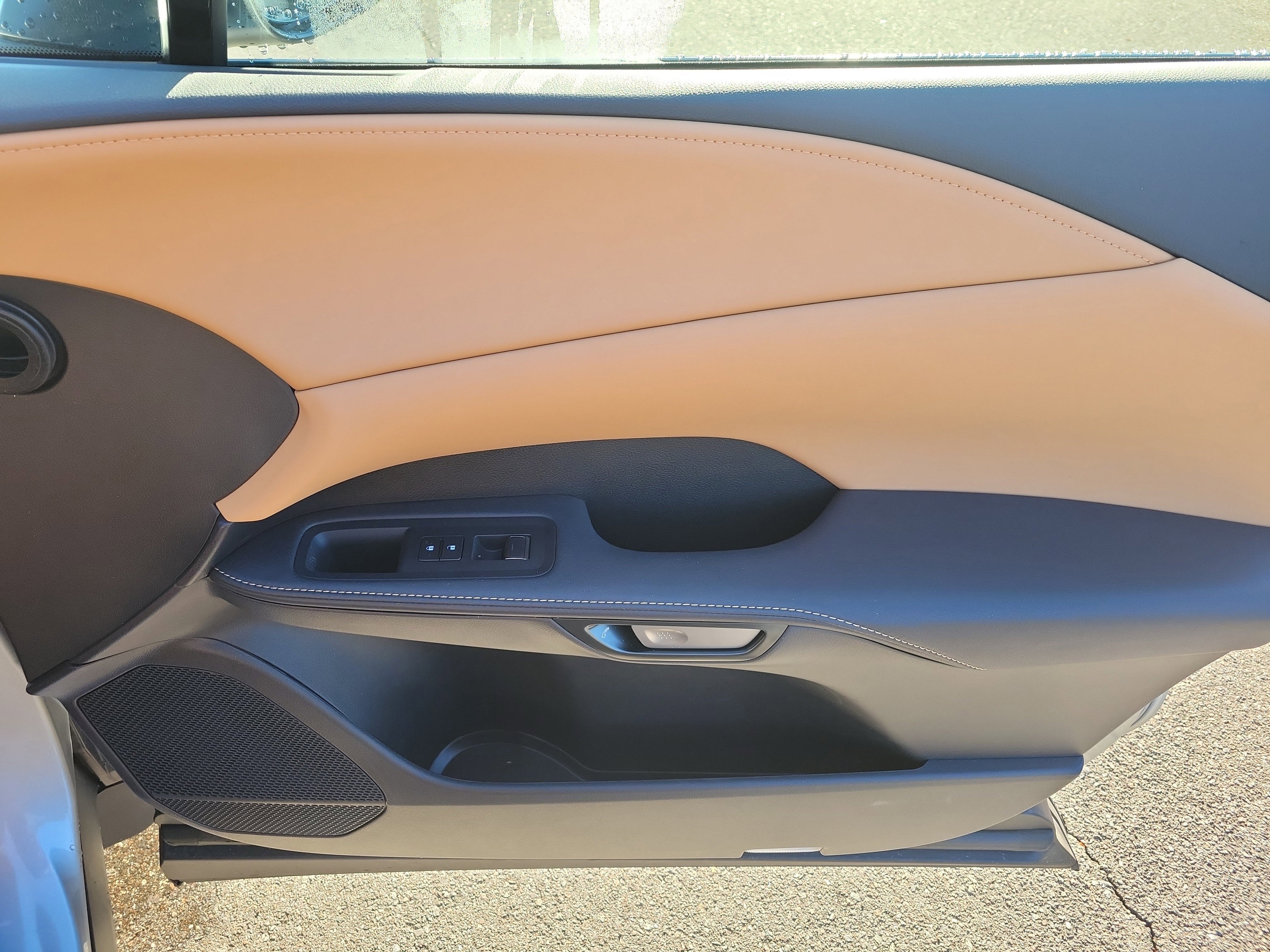 Used 2025 Lexus RX 350h image 10