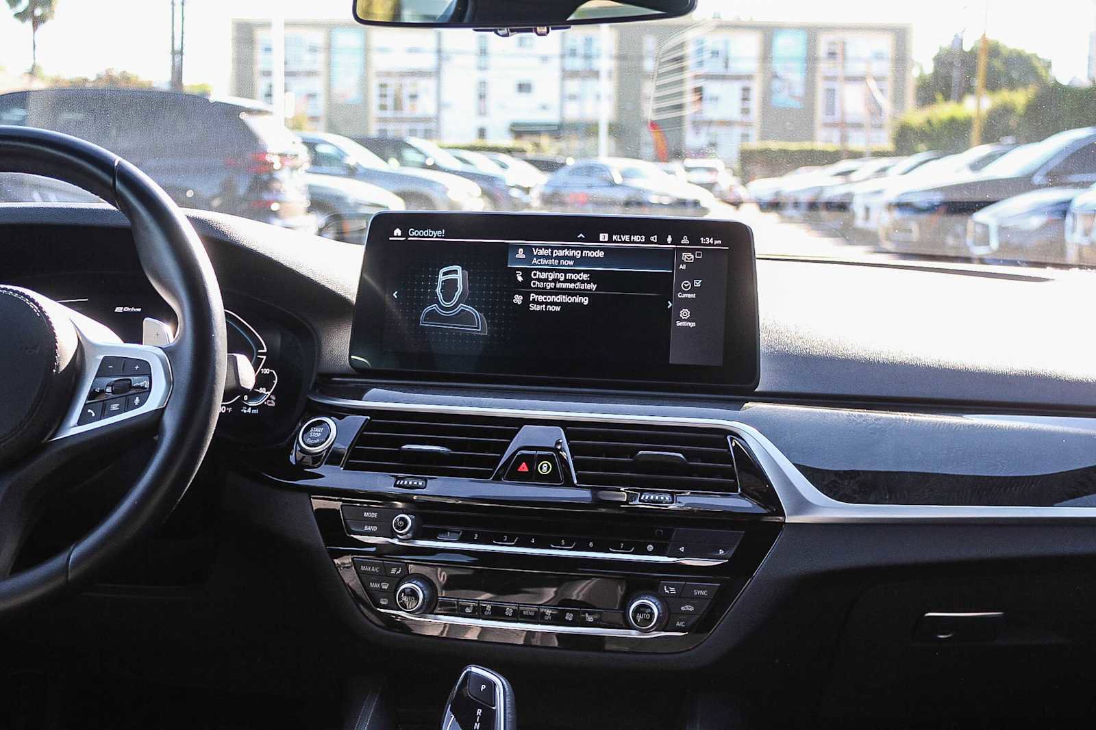 Used 2023 BMW 530e 530e w/ M Sport Package image 13