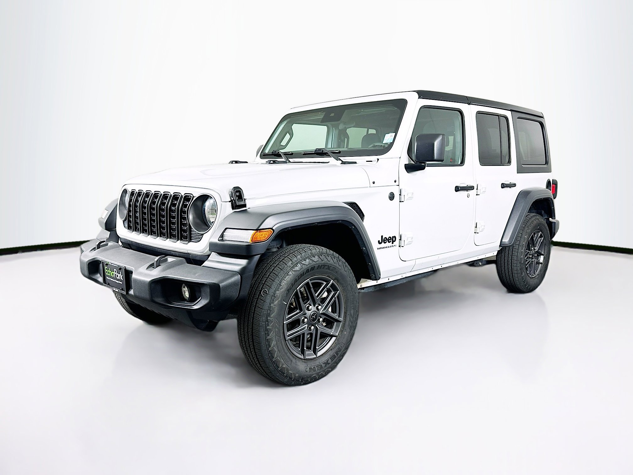 Used 2025 Jeep Wrangler Sport S image 3