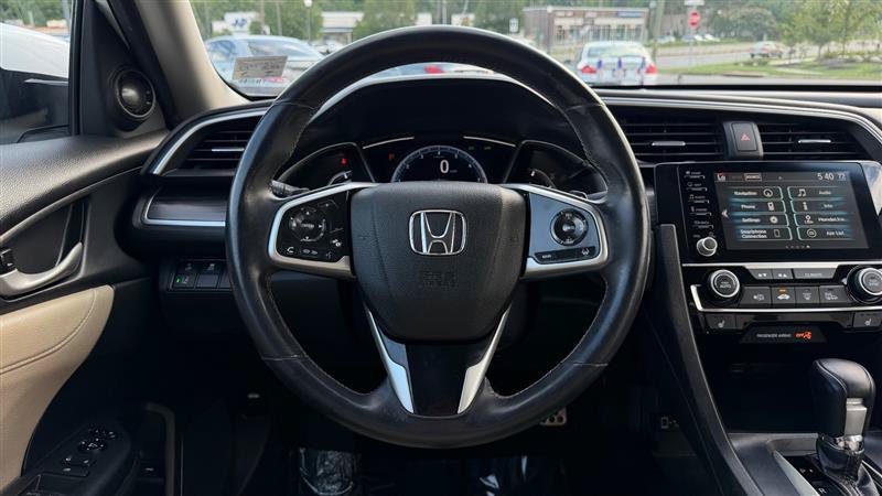 Used 2020 Honda Civic Touring image 29