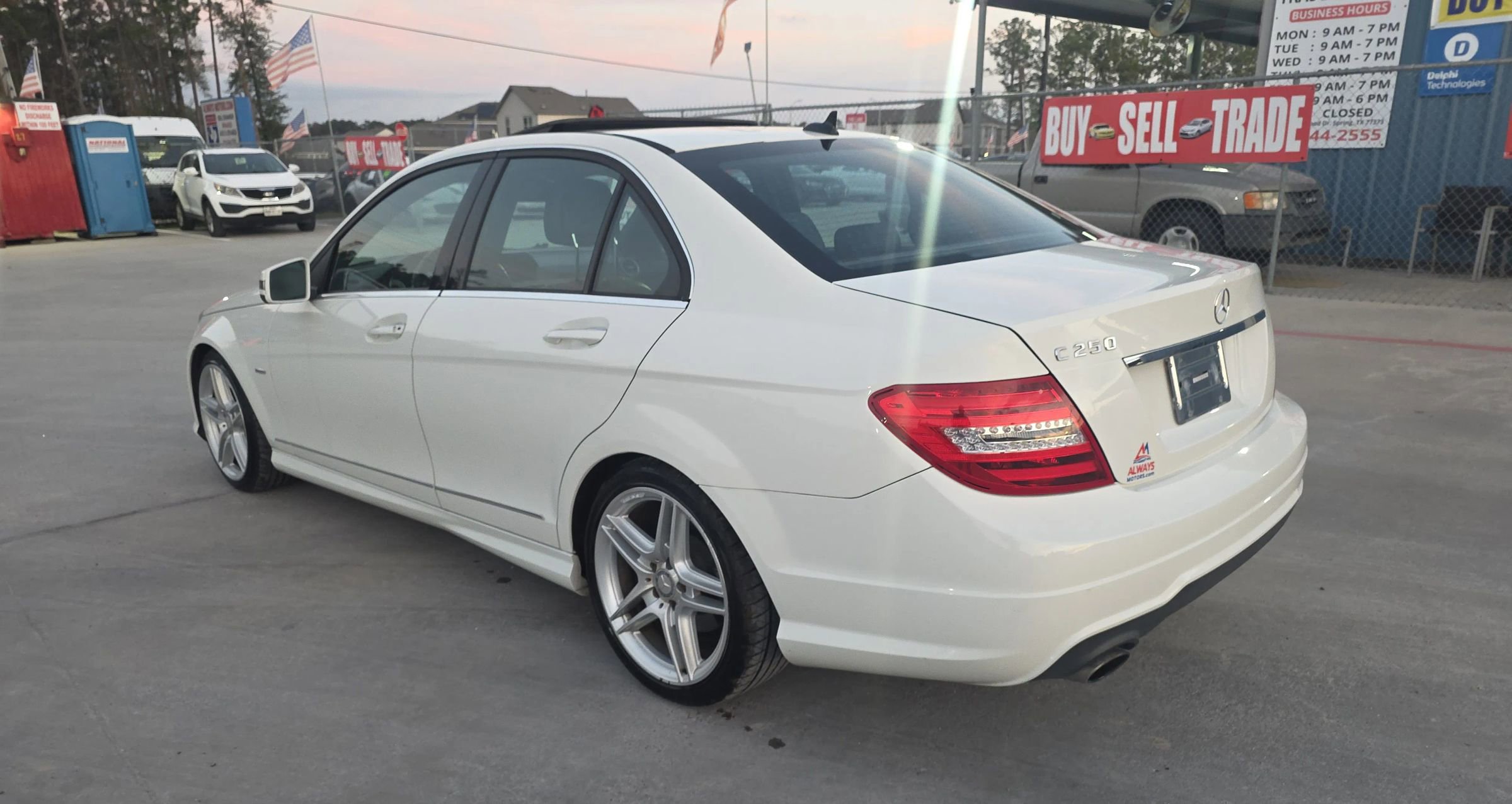 Used 2012 Mercedes-Benz C 250 Sedan image 12