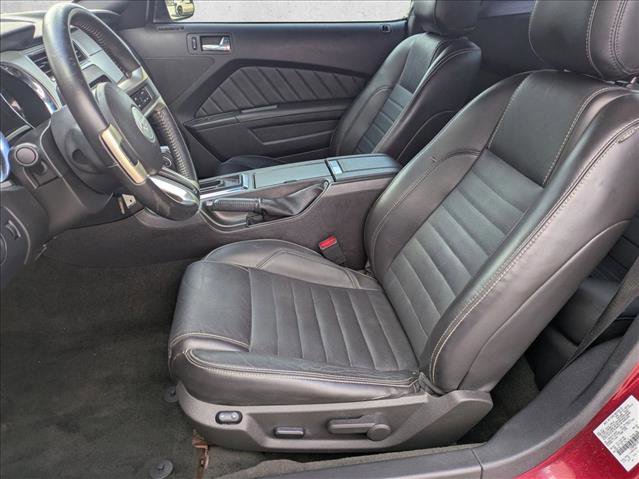 Used 2014 Ford Mustang GT Premium image 14