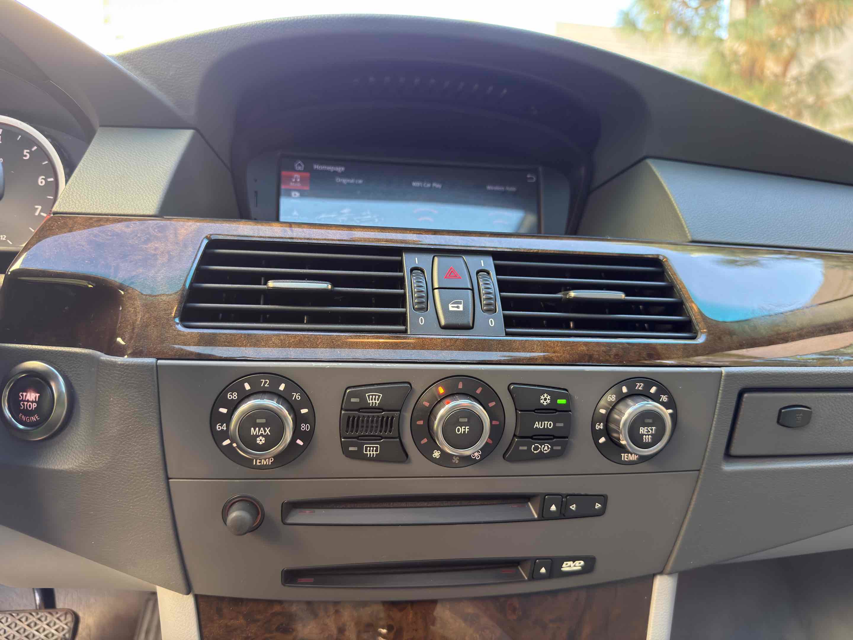 Used 2006 BMW 530xi Wagon image 48