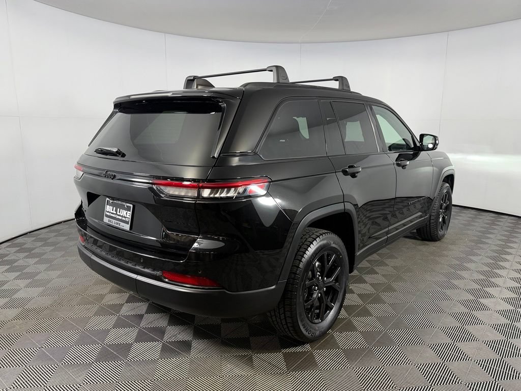 Certified 2024 Jeep Grand Cherokee Altitude AWD/4WD image 7