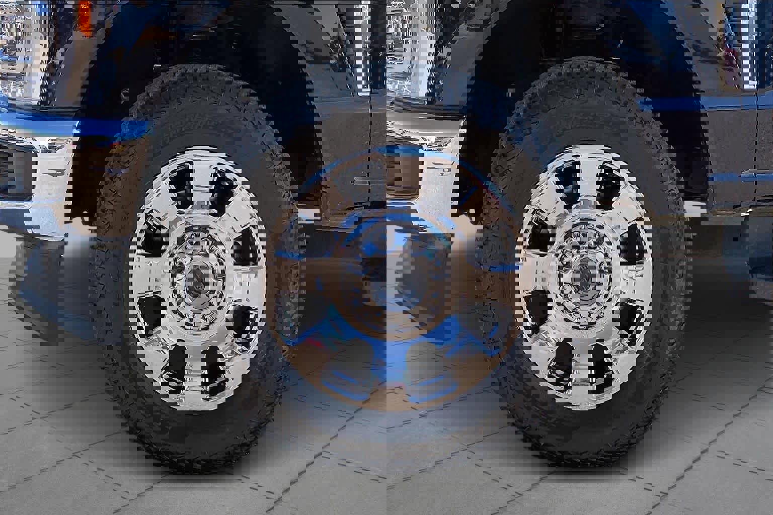 Certified 2023 Ford F250 Lariat w/ Chrome Package image 11