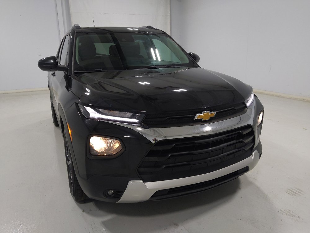 Used 2021 Chevrolet TrailBlazer LT w/ Convenience Package FWD image 14