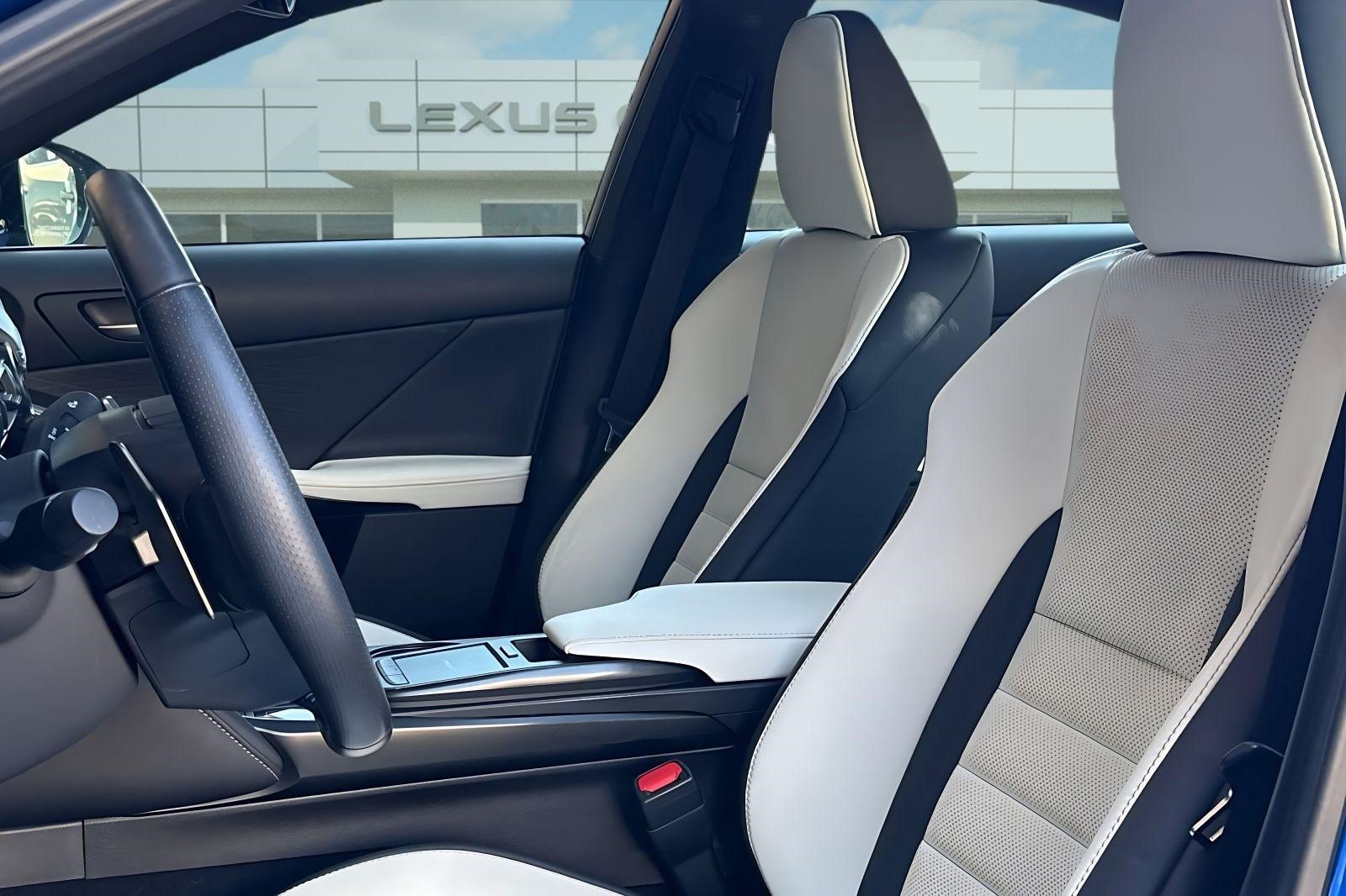 Certified 2023 Lexus IS 350 F Sport w/ Accessory Package RWD image 5
