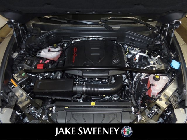 Used 2018 Alfa Romeo Stelvio Ti image 21