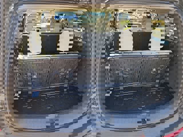 Certified 2025 Hyundai Santa Fe Limited image 35