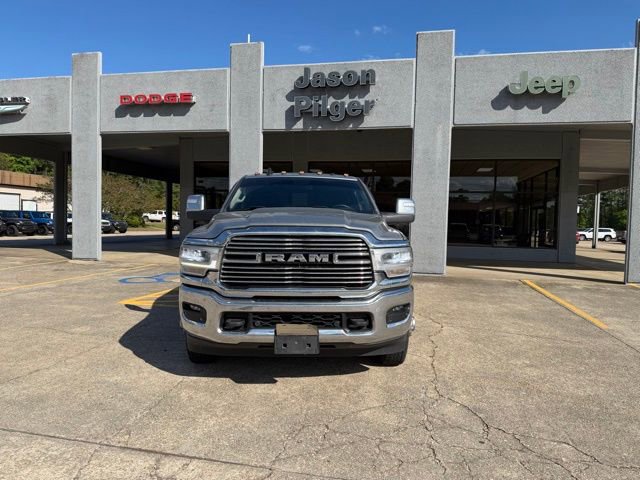 Used 2024 RAM 3500 Laramie AWD/4WD image 2