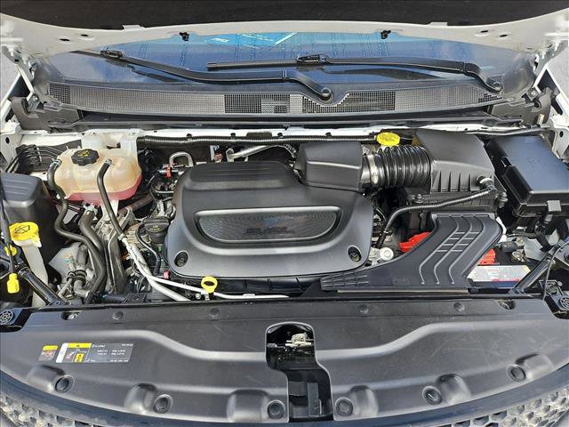 Used 2024 Chrysler Voyager LX image 22