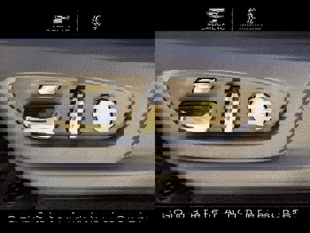 Used 2025 Lexus LX 600 4WD w/ Accessory Package (2T) image 20