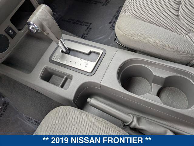 Used 2019 Nissan Frontier SV image 18