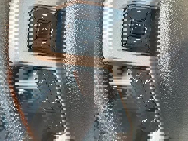 Used 2016 Ford F150 Lariat image 19