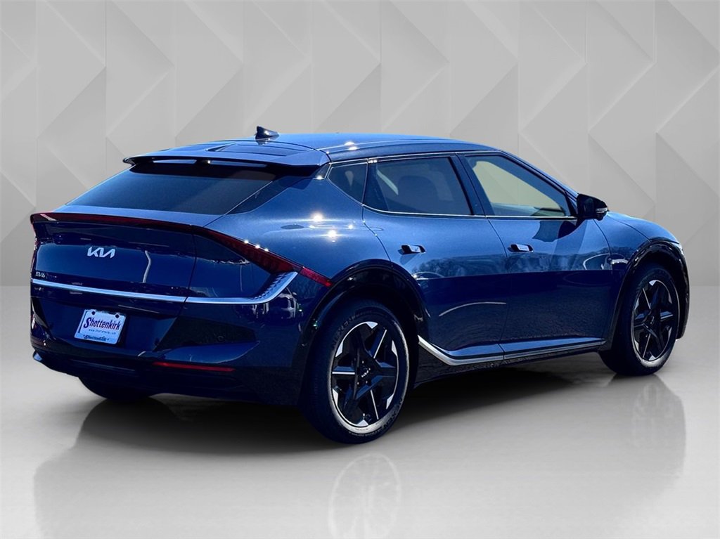 New 2025 Kia EV6 Wind image 5