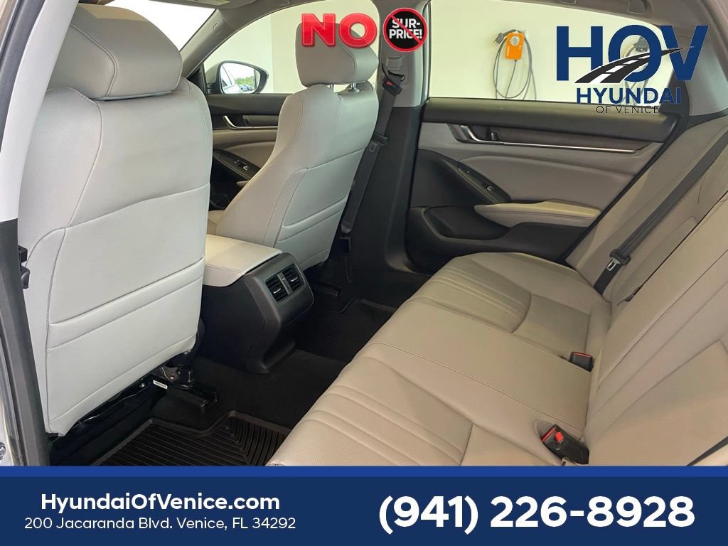 Used 2019 Honda Accord Touring image 33