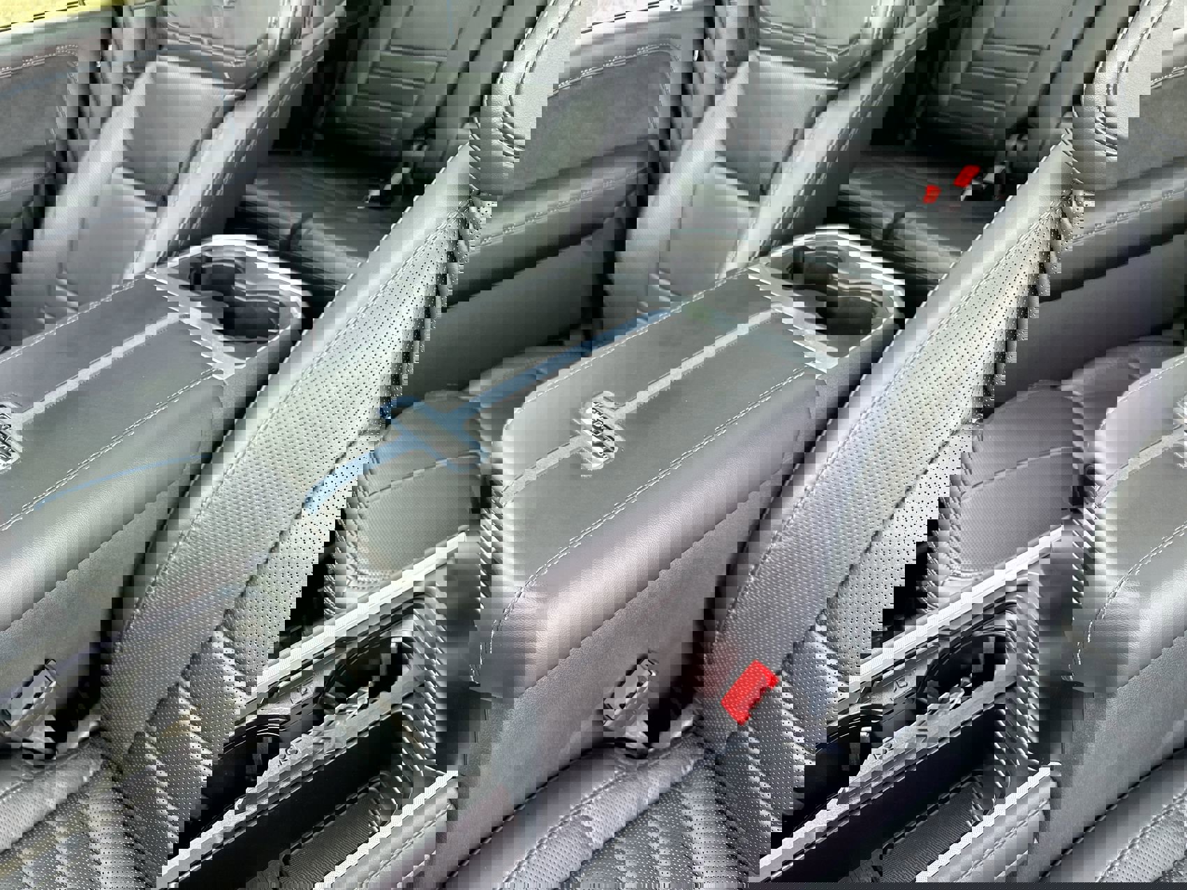 Used 2025 Ford F350 Platinum image 22